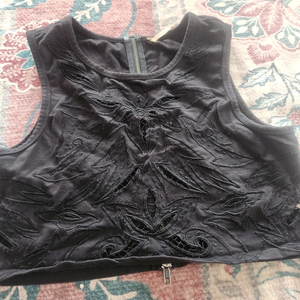 Free People Top Bundle - Picture 15 of 16